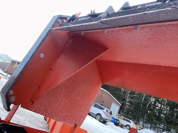 #2007-•-new-kc-12'-loader-pusher-image-11