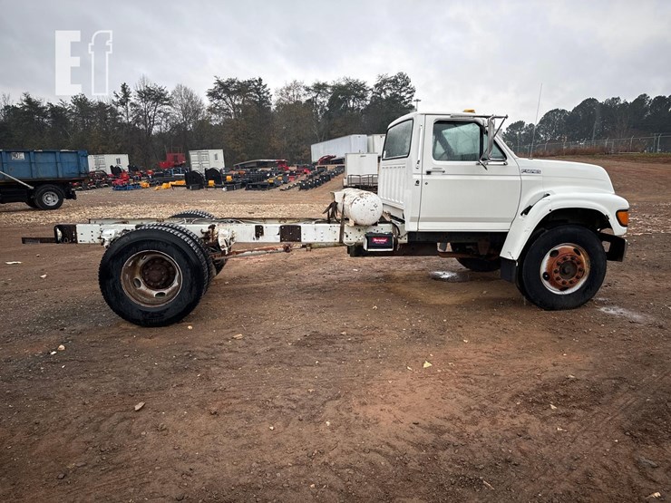 1998-ford-f700-image-6