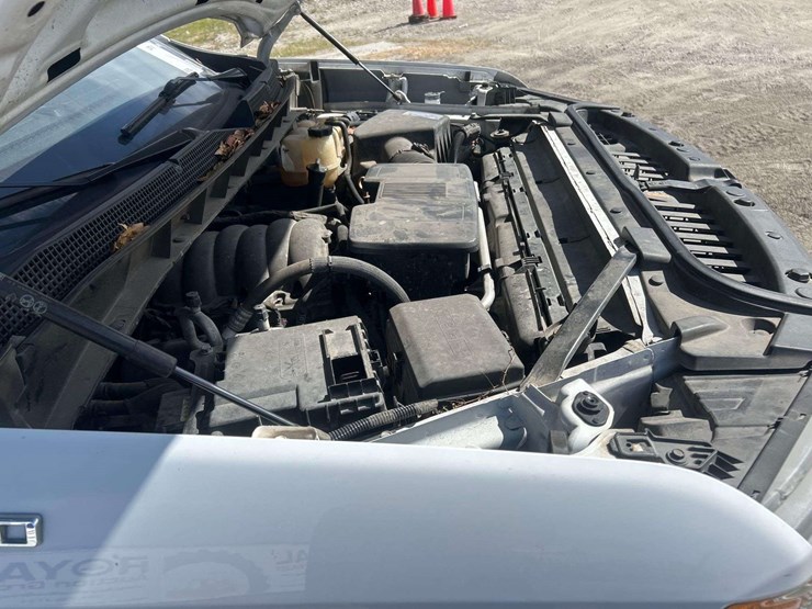 2021-chevrolet-silverado-1500-image-8