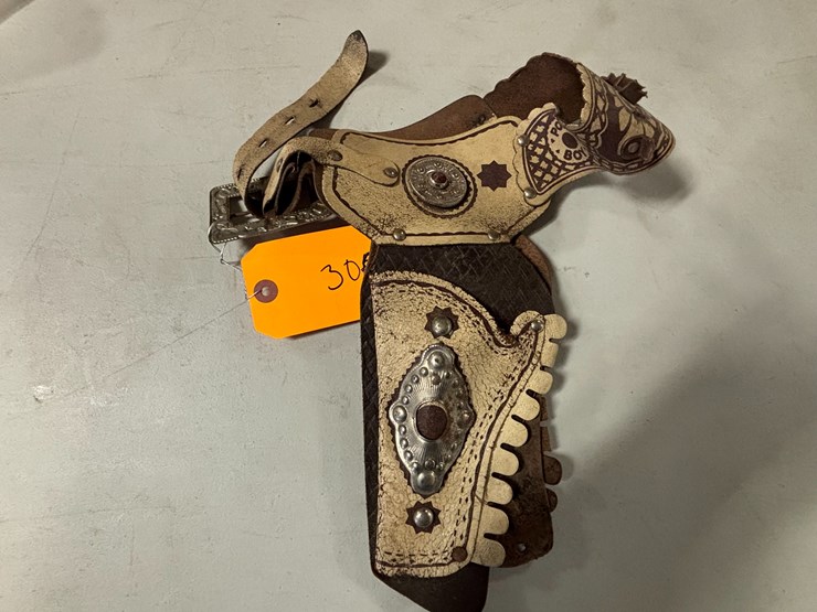 #3001-•-leather-holster-image-9