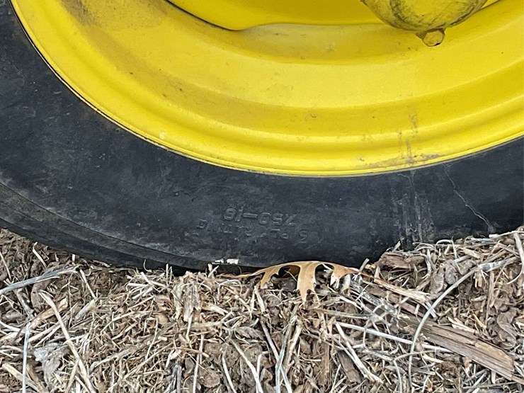 john-deere-70-image-43