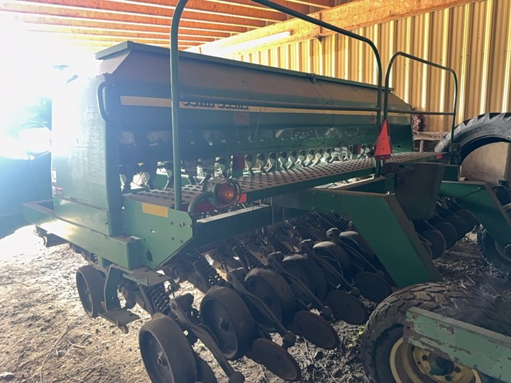 john-deere-1560-image-42
