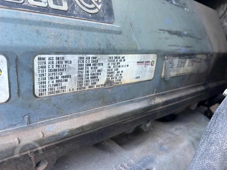 1999-volvo-vnl64t770-image-31