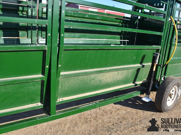 arrowquip-pta-ef16-s/a-livestock-chute-image-16