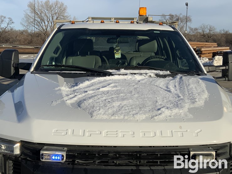 2017-ford-f350-xl-image-12