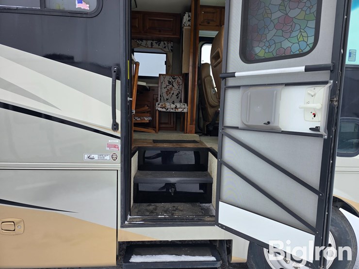 2013-allegro-open-road-36la-motorhome-image-12