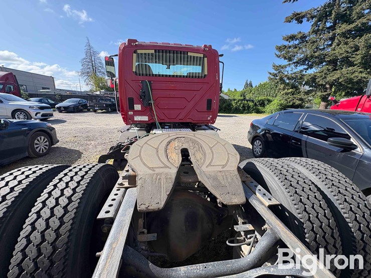 2007-international-durastar-4400-image-16