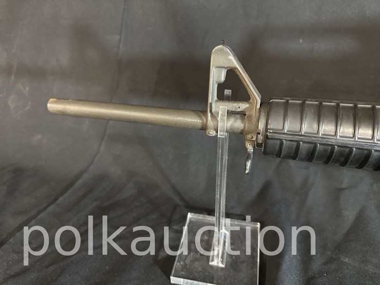 colt-match-target-hbar-ii-.223-rifle-(sn#-cjc001098)-(1mag)-image-12