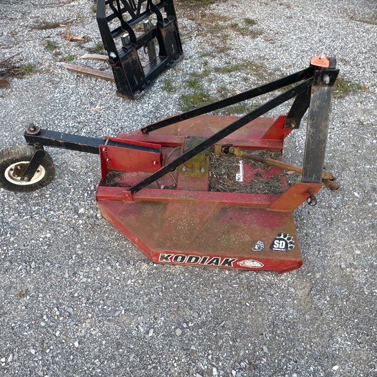 #1048 • Kodiak 4ft Bushhog