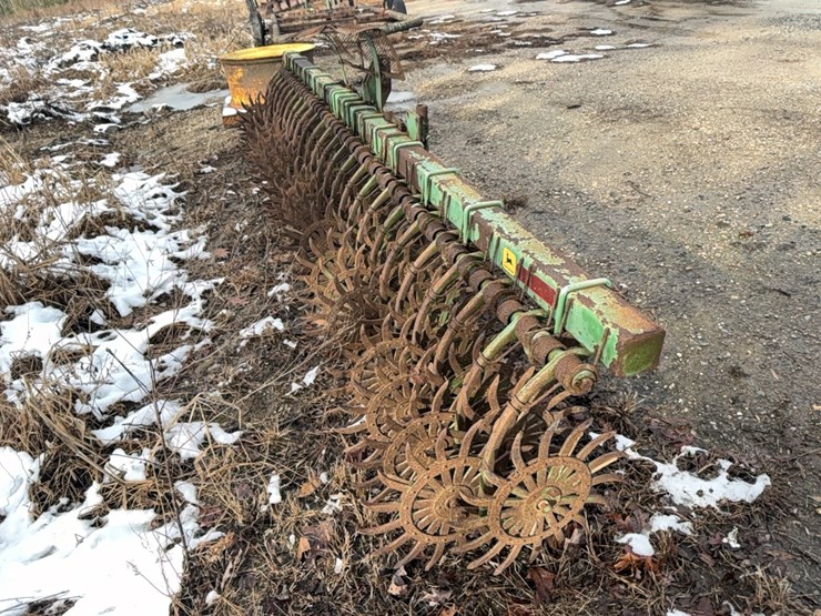 john-deere-15-image-15