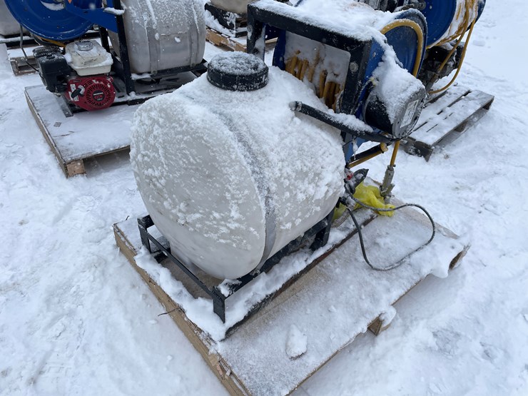 #3830-•-used-pressure-washer-unit-image-4