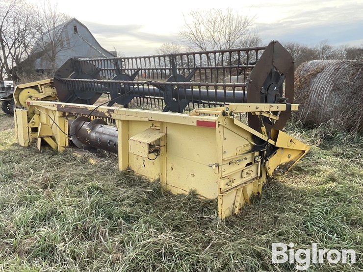 1982-new-holland-972-image-5