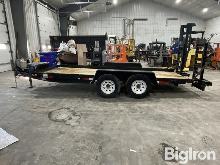 2022-cross-country-4hd16-16'-t/a-utility-trailer-w/ramps-image-8