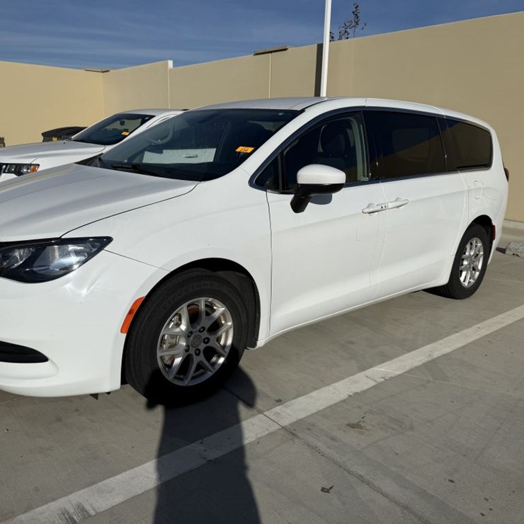 2019 CHRYSLER PACIFICA
