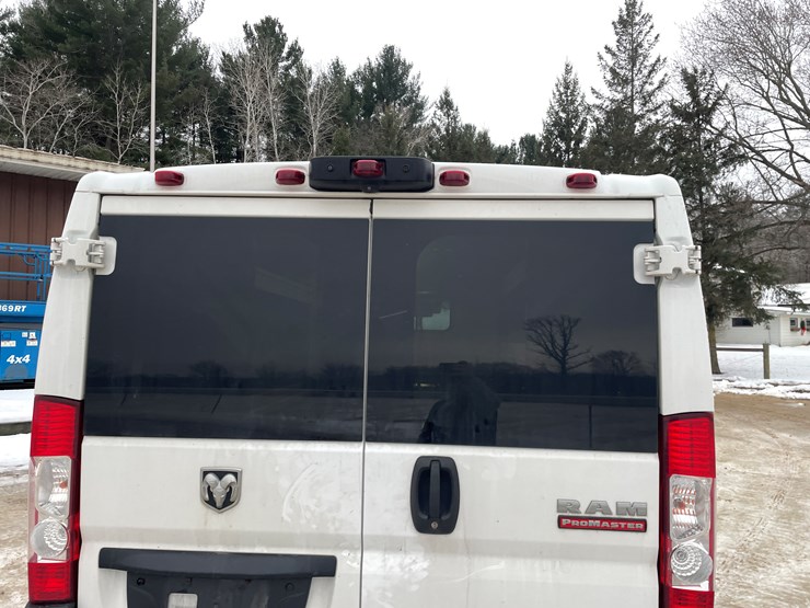 2022-dodge-1500-image-24