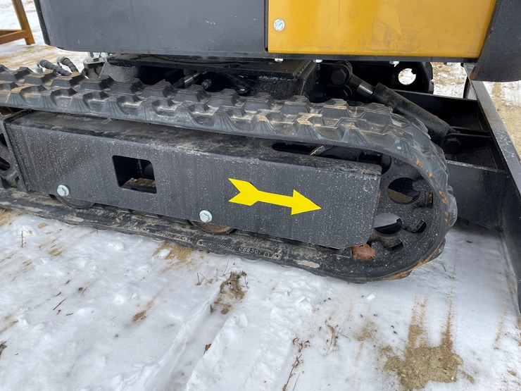 #205-•-new-cfg-industrial-mini-excavator-image-36