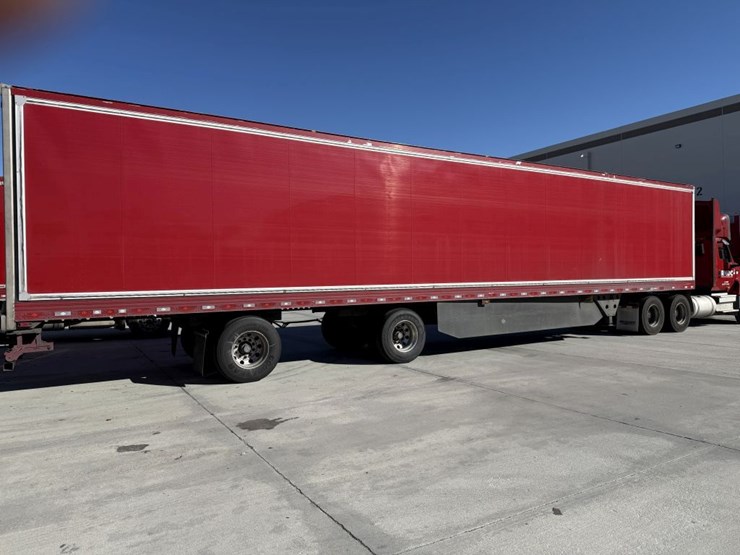 2016-utility-van-image-4