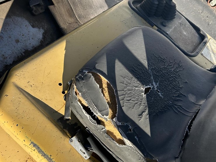 1999-yale-gc100mgn-image-13