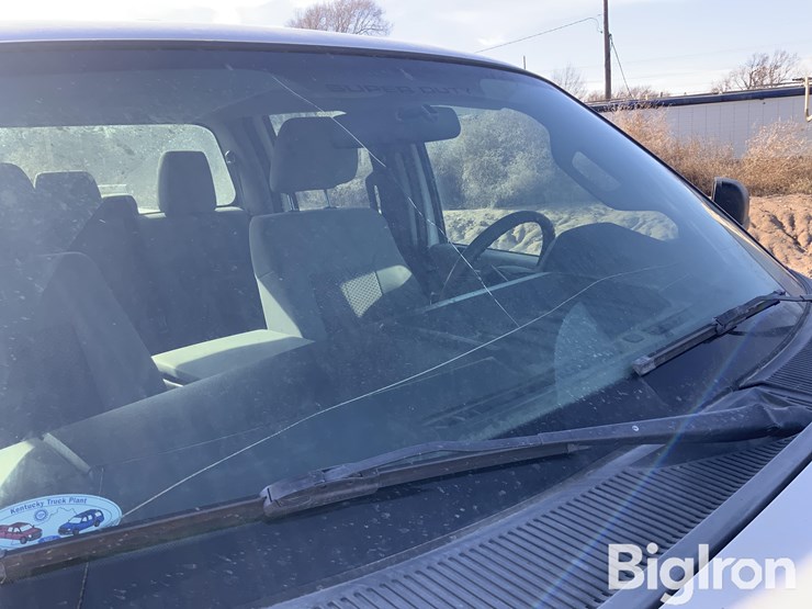 2015-ford-f250-xl-image-14