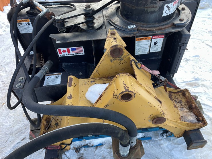 #3821-•-tiger-boom-arm-snow-panther-snow-blower-attachment-image-17