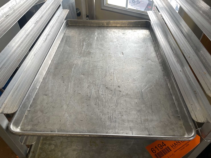 #6194-•-bakers-rack-and-trays-image-5