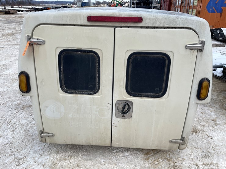 #3796-•-fiberglass-work-topper-image-5