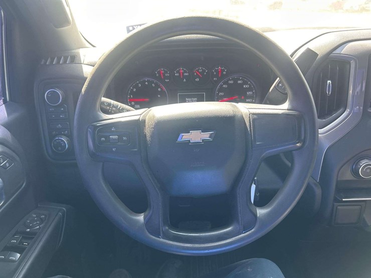 2021-chevrolet-silverado-1500-image-13