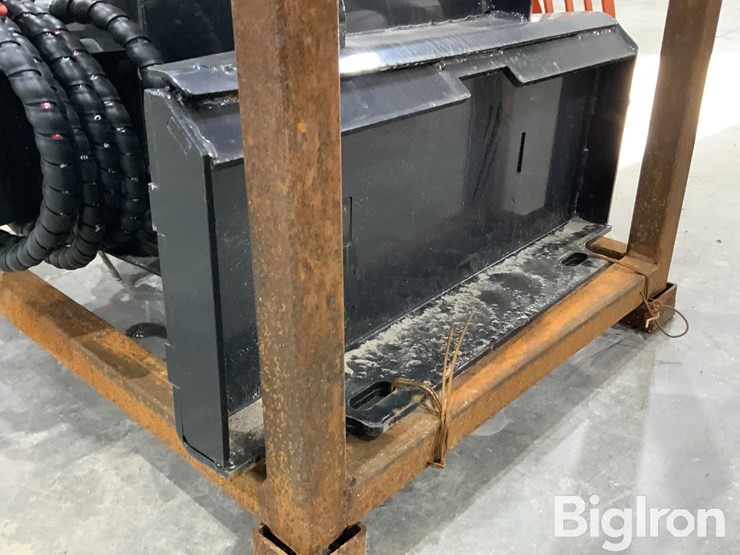 2025-giyi-gy-x39f-mini-skid-steer-loader-trencher-image-9