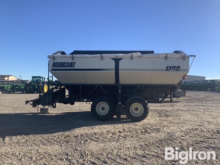 bourgault-1100-grain-cart-image-8
