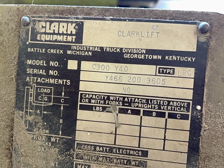 fork-lift;-located-at-7241-roxbury-rd,-charles-city,-va,-please-call-804.837.9940-or-804.651.4404-with-questions-image-8