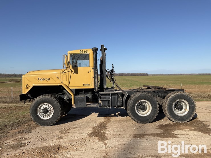 1991-tigercat-m931a2-6x6-truck-tractor-image-8