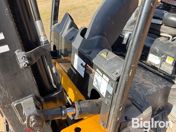 hyundai-30d-9-image-12