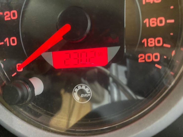 #3789-•-2006-ski-doo-mach-z-1000-sdi-snowmobile-image-25