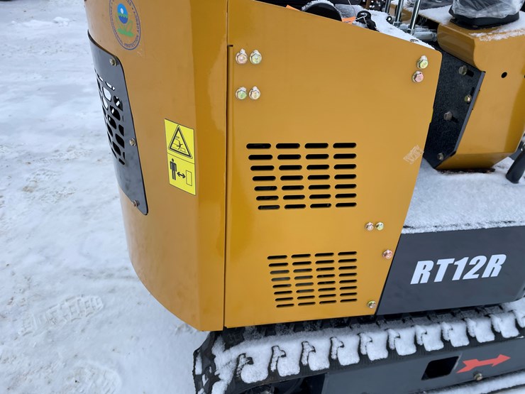 #206-•-new-ats-mini-excavator-image-23