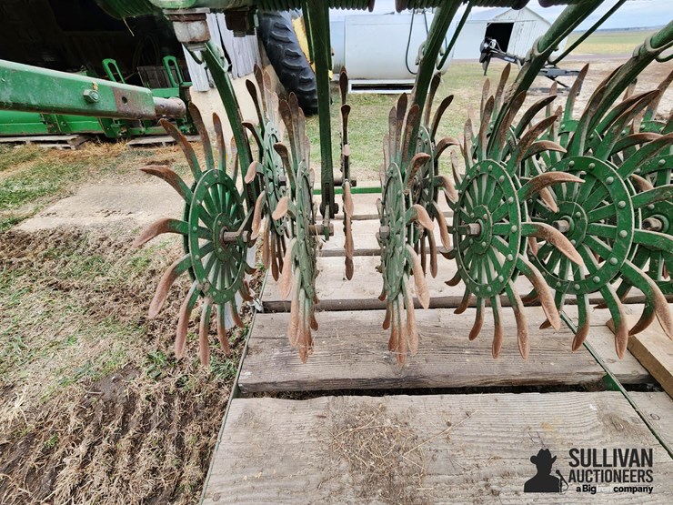 1991-john-deere-400-image-17