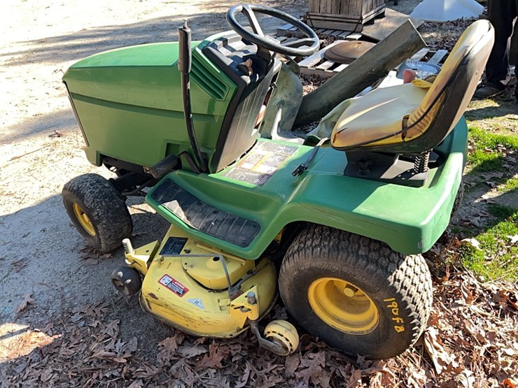 john-deere-173-mower-with-bagger-attachments;-located-at-7241-roxbury-rd,-charles-city,-va,-please-call-804.837.9940-or-804.651.4404-with-questions-image-8