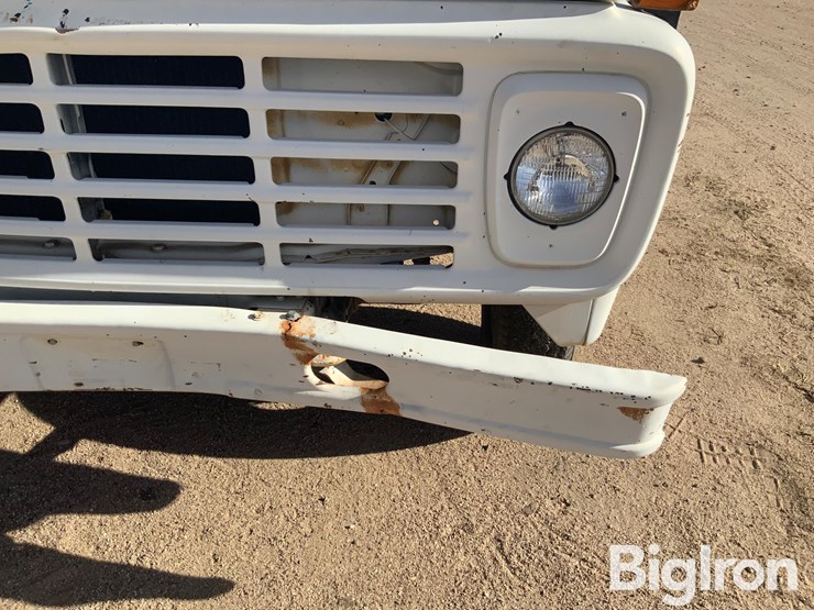 1975-ford-f600-image-14