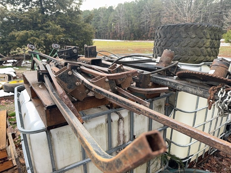 corn-reel,-6-row-hydraulic;-located-at-7241-roxbury-rd,-charles-city,-va,-please-call-804.837.9940-or-804.651.4404-with-questions-image-5