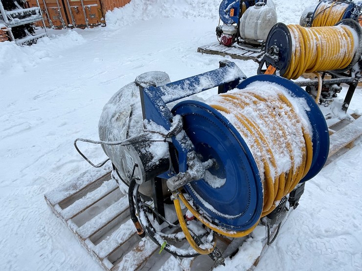 #3826-•-used-pressure-washer-unit-image-3