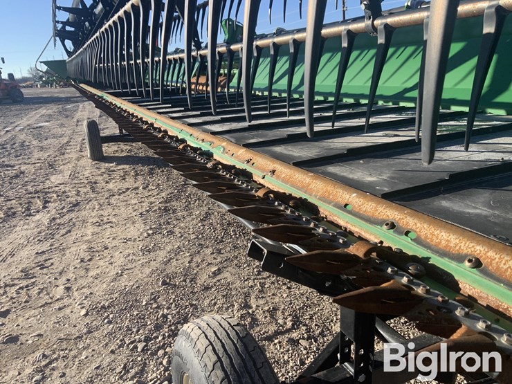 2021-john-deere-735d-image-10