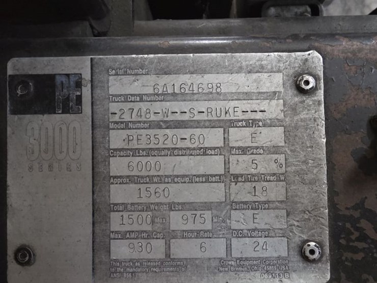 1998-crown-pe3520-60-image-4