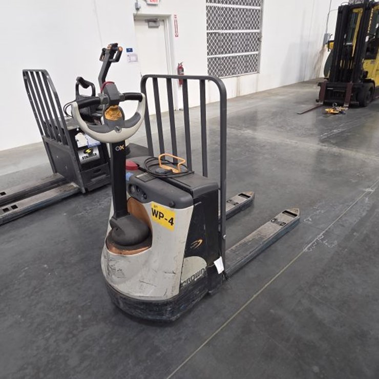 2021 CROWN WP3035-45