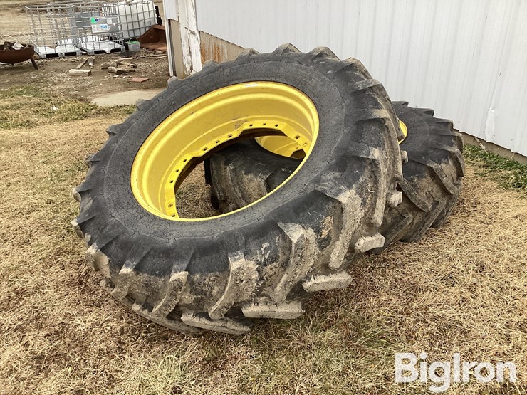 john-deere-8420-image-1