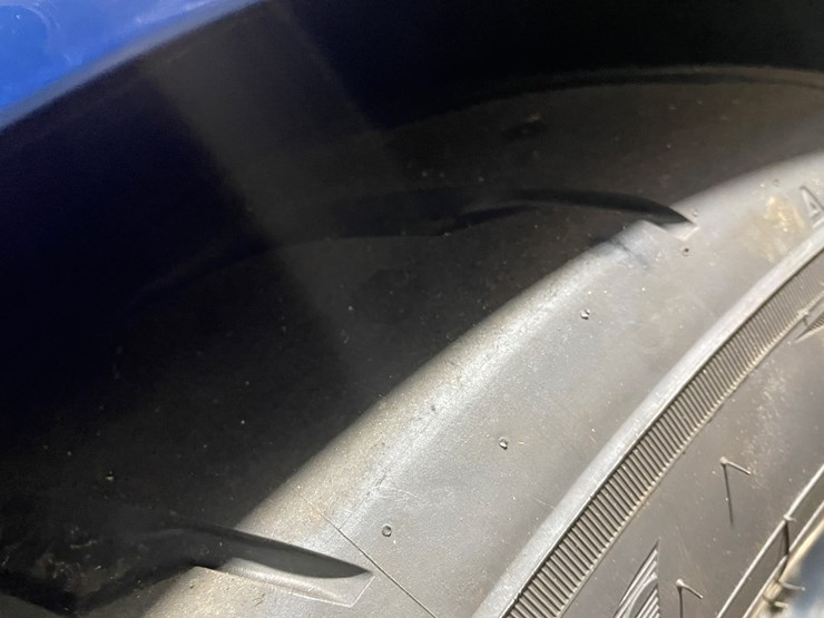 #3811-•-1990-chevrolet-camaro-iroc-z-rare-1le-(has-wi-title)-image-10