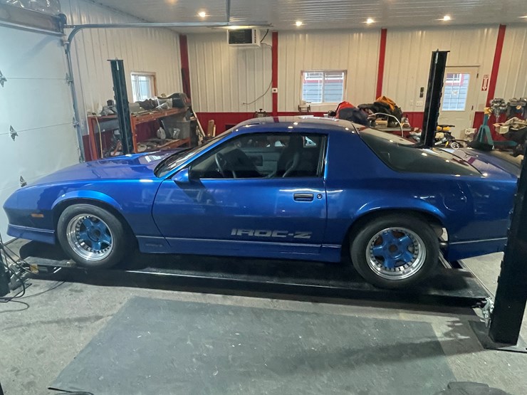 #3811-•-1990-chevrolet-camaro-iroc-z-rare-1le-(has-wi-title)-image-7