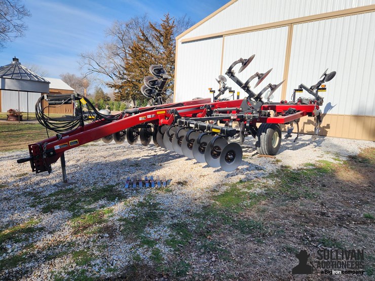 2008-case-ih-17-image-1