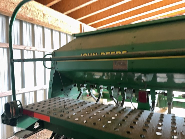 john-deere-1560-image-25