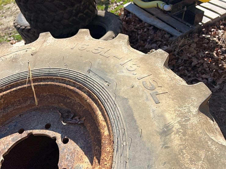 tires-off-of-spray-coupe,-(2)-9.5-24,-(2)-16.5-16.1-sl;-located-at-7241-roxbury-rd,-charles-city,-va,-please-call-804.837.9940-or-804.651.4404-with-questions-image-2