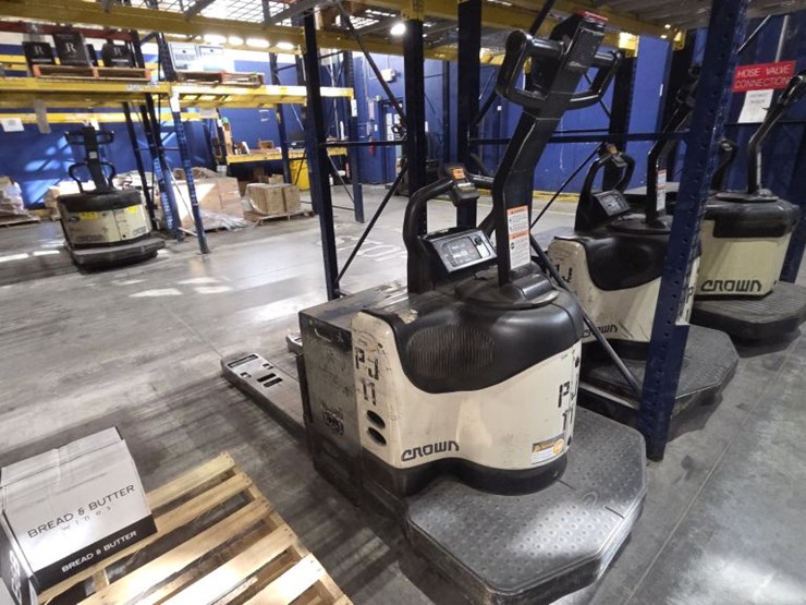 2008-crown-pe4500-60-image-1