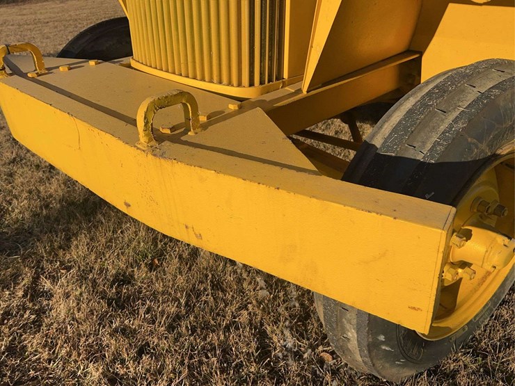 john-deere-840-image-17